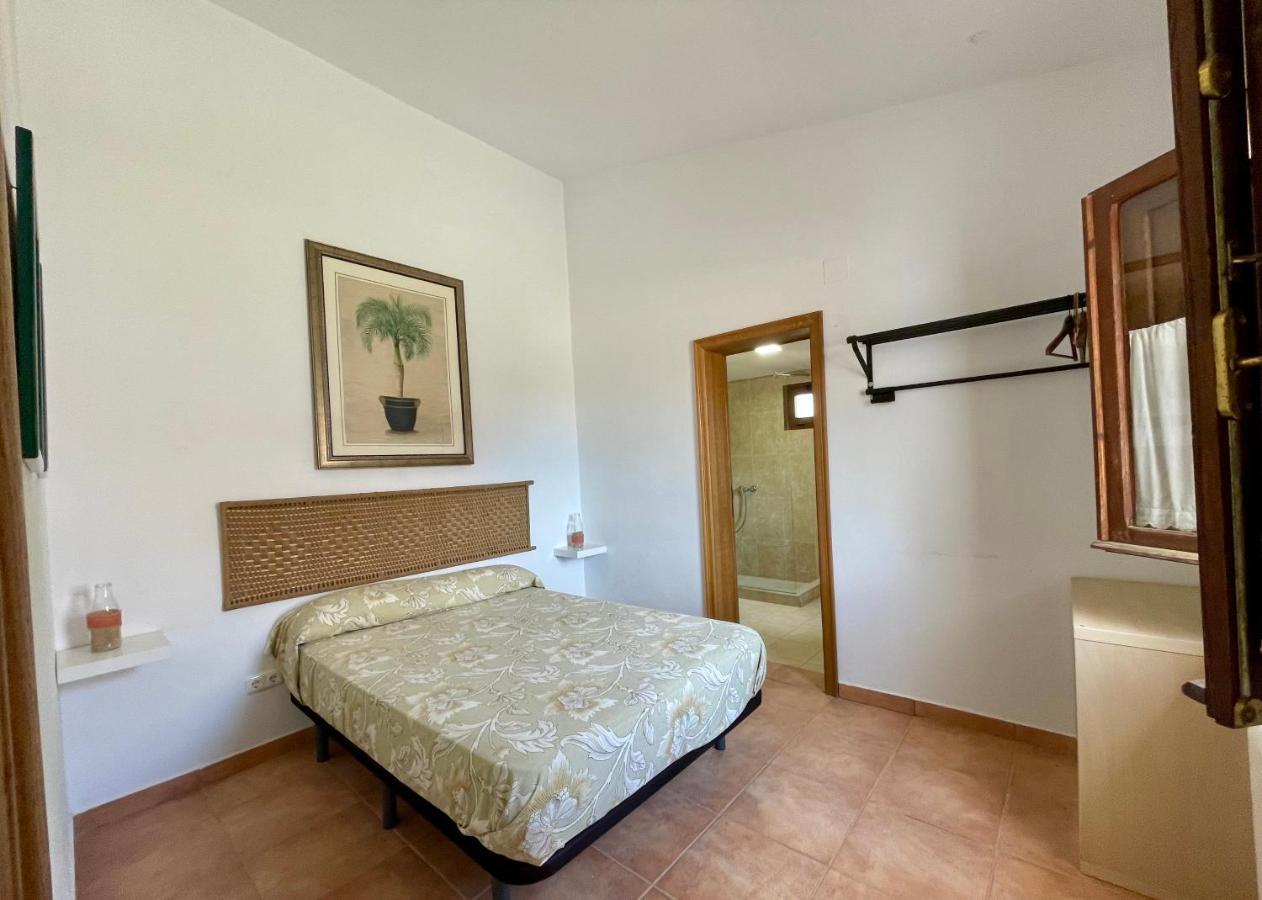 Santa Marta Complejo Rural Con Pista De Padel Guest House Archidona Exterior foto