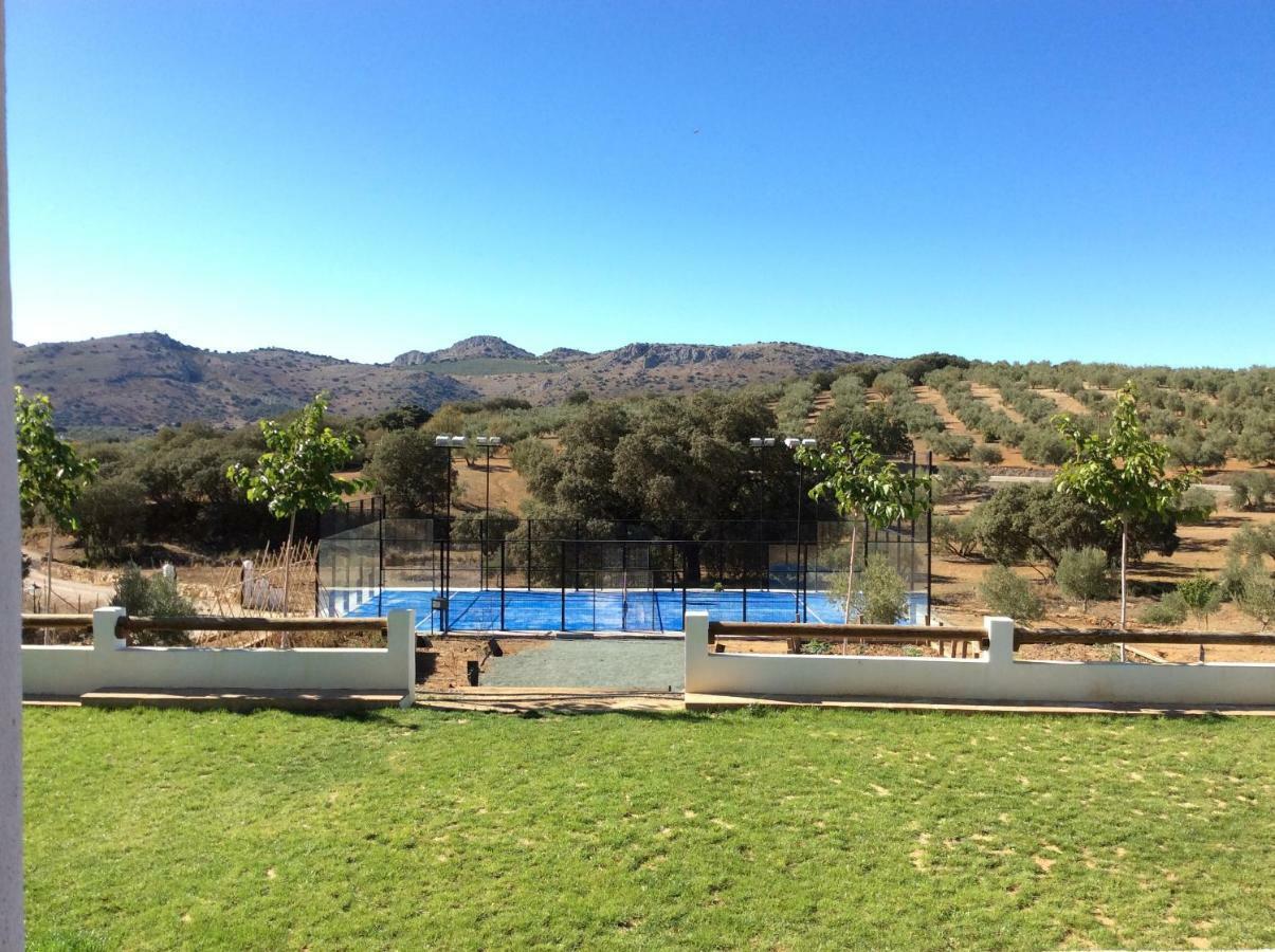 Santa Marta Complejo Rural Con Pista De Padel Guest House Archidona Exterior foto