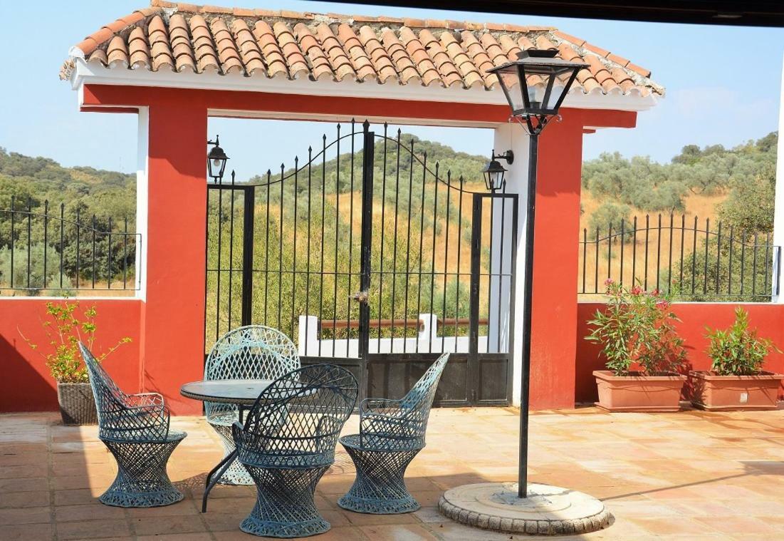 Santa Marta Complejo Rural Con Pista De Padel Guest House Archidona Exterior foto